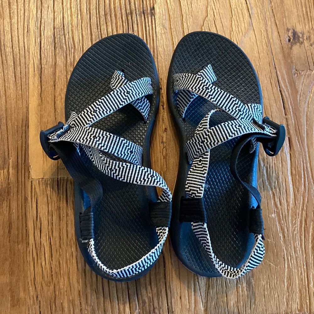 Chaco Cloud Sandals Women’s Size 9
